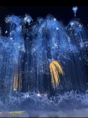 依稀在记忆的脸庞是什么歌